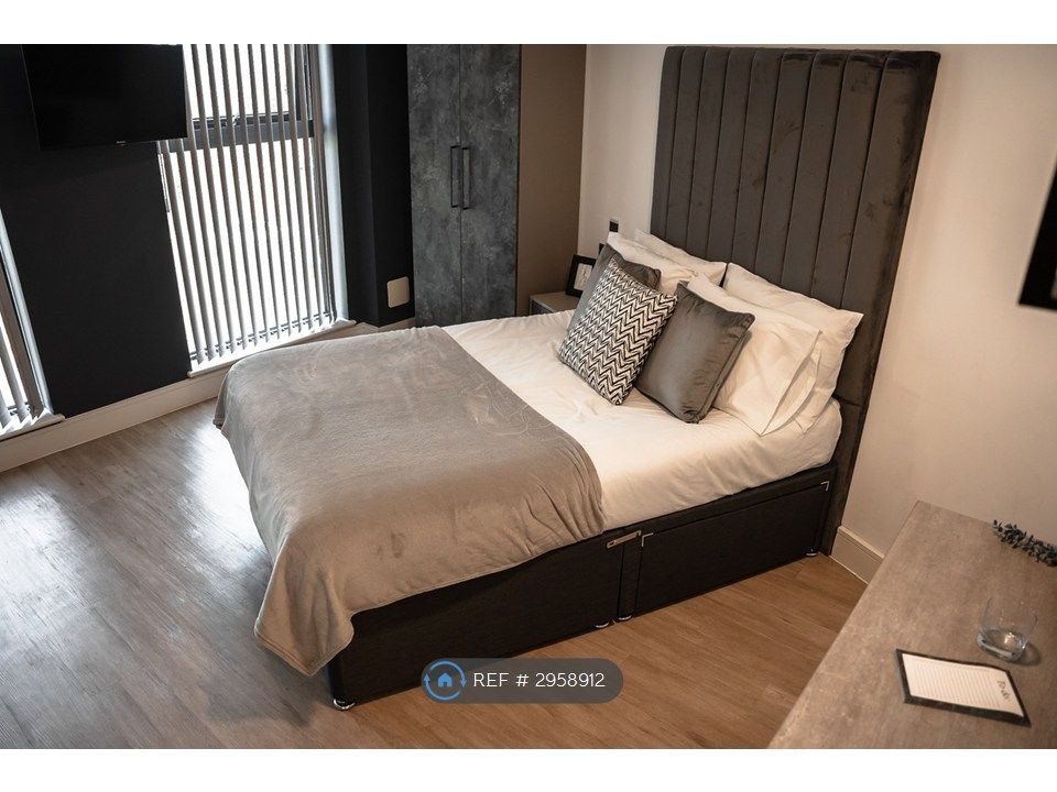 Property photo 3 of 21