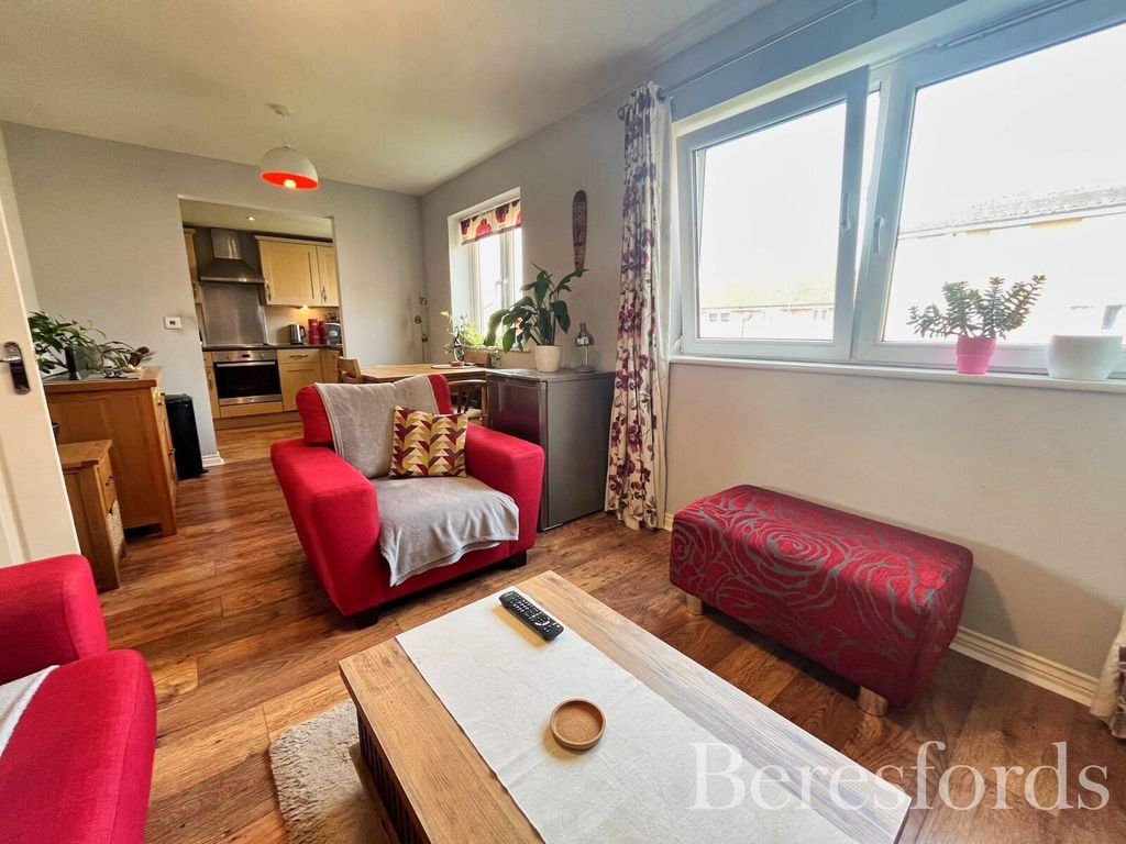 Property photo 2 of 11 Picture 2