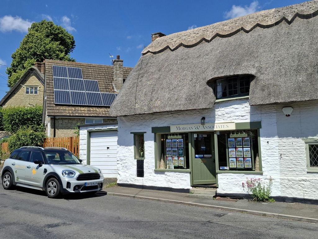 Property photo 1 of 6 Office.Jpg