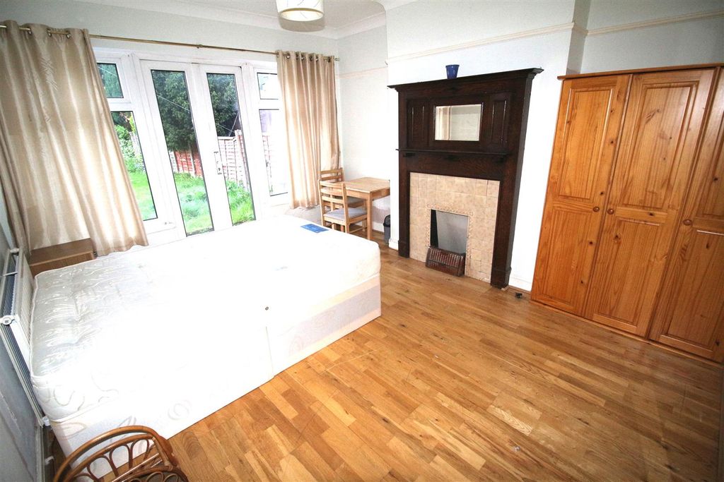 Property photo 1 of 8 Img_4402.Jpg