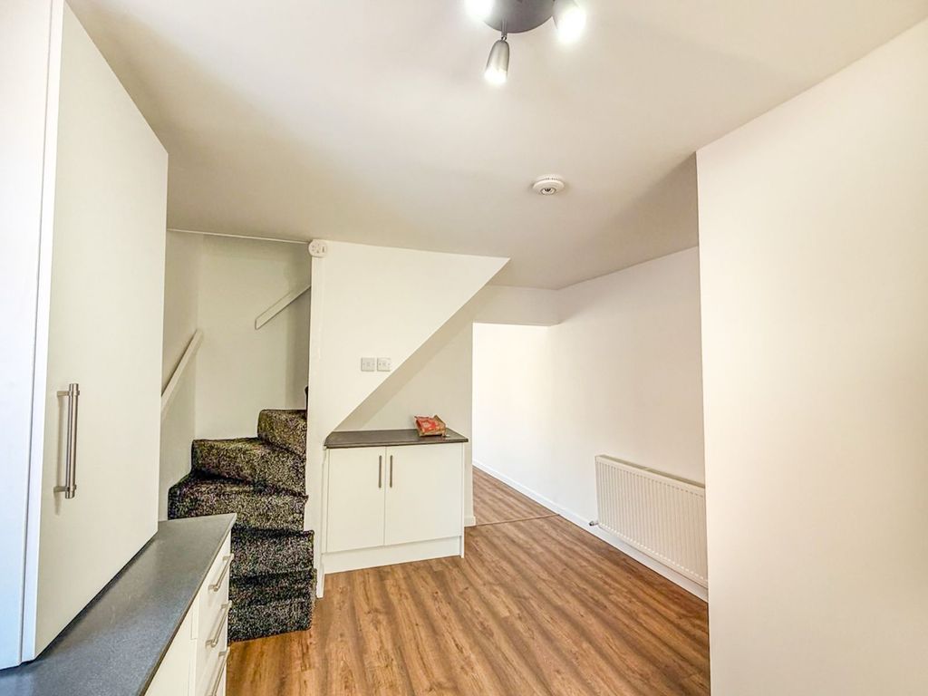 Additional image 9 of 3 bed end terrace house to rentCheadle ST10