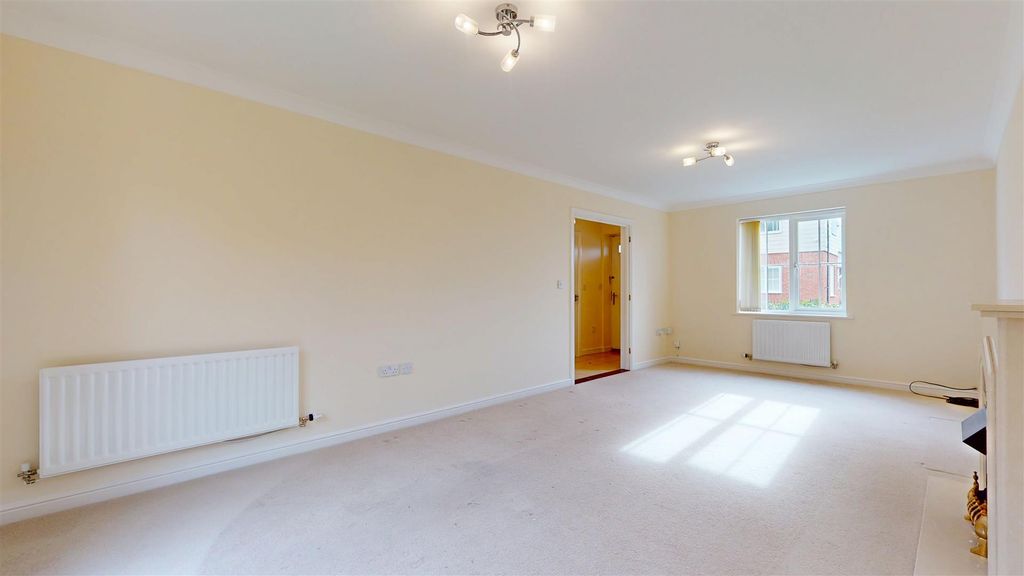 Property photo 3 of 27 02262025_225140.Jpg