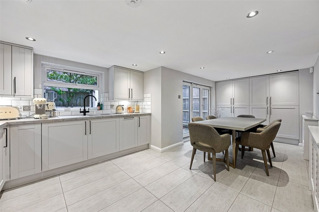 Property photo 3 of 10 Picture No. 03