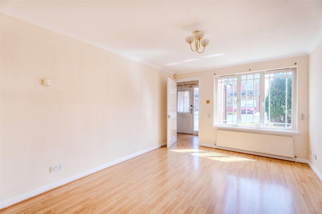 Property photo 3 of 29 10Camellia-24.Jpg