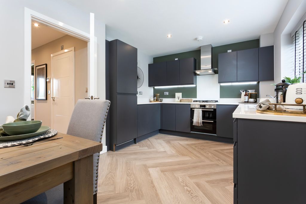 Property photo 2 of 11 Turnberry_11