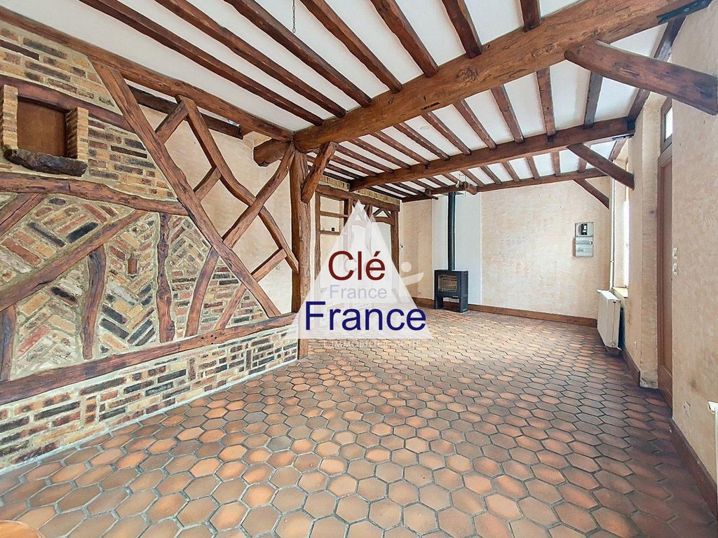 Property photo 2 of 12