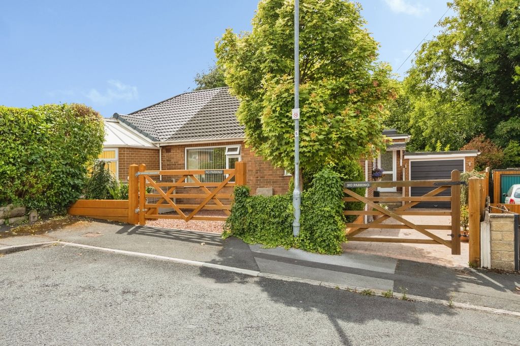 Property photo 1 of 19 Pbox-Img.Jpg