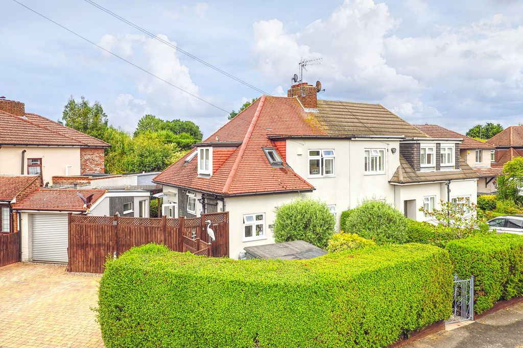 Property photo 1 of 23