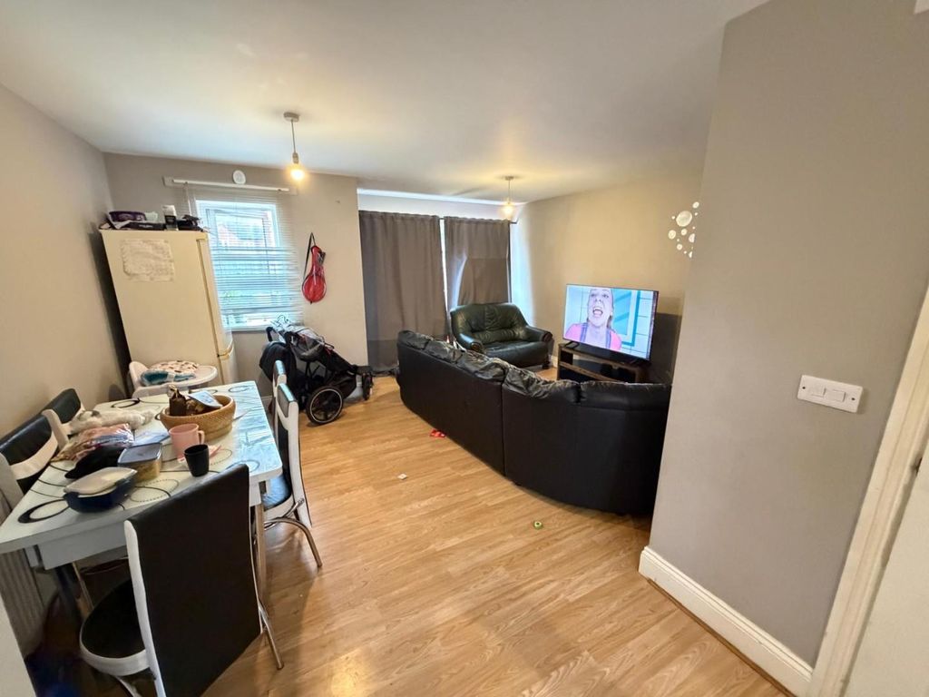 Property photo 2 of 12 2.Jpg