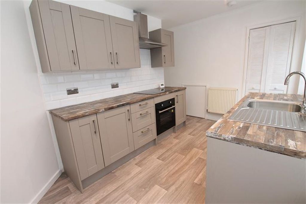 Property photo 1 of 22 (Main)
