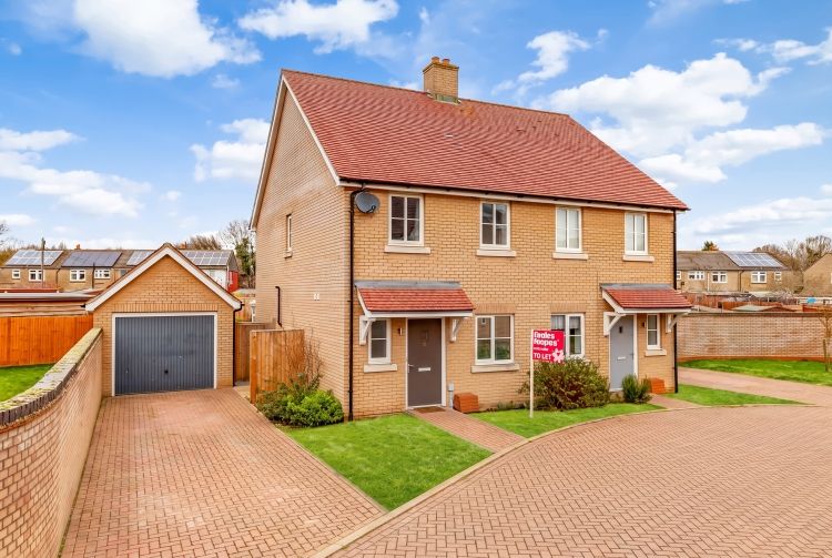 Property photo 1 of 8 335036