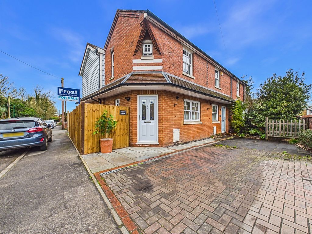 Property photo 1 of 12 Front