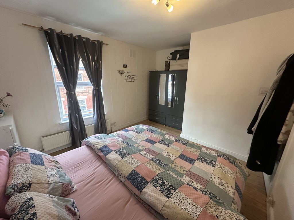 Property photo 3 of 21