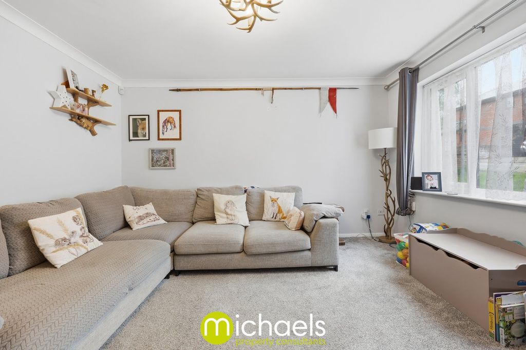 Property photo 2 of 24