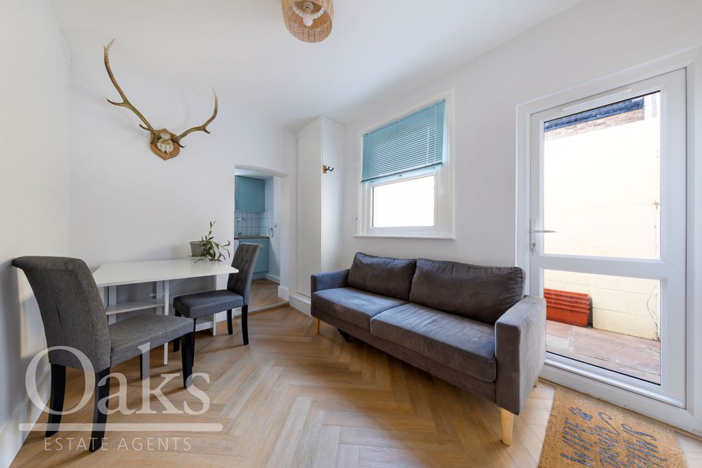 Property photo 2 of 8 Dining Room