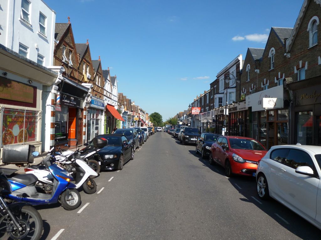 Property photo 2 of 14