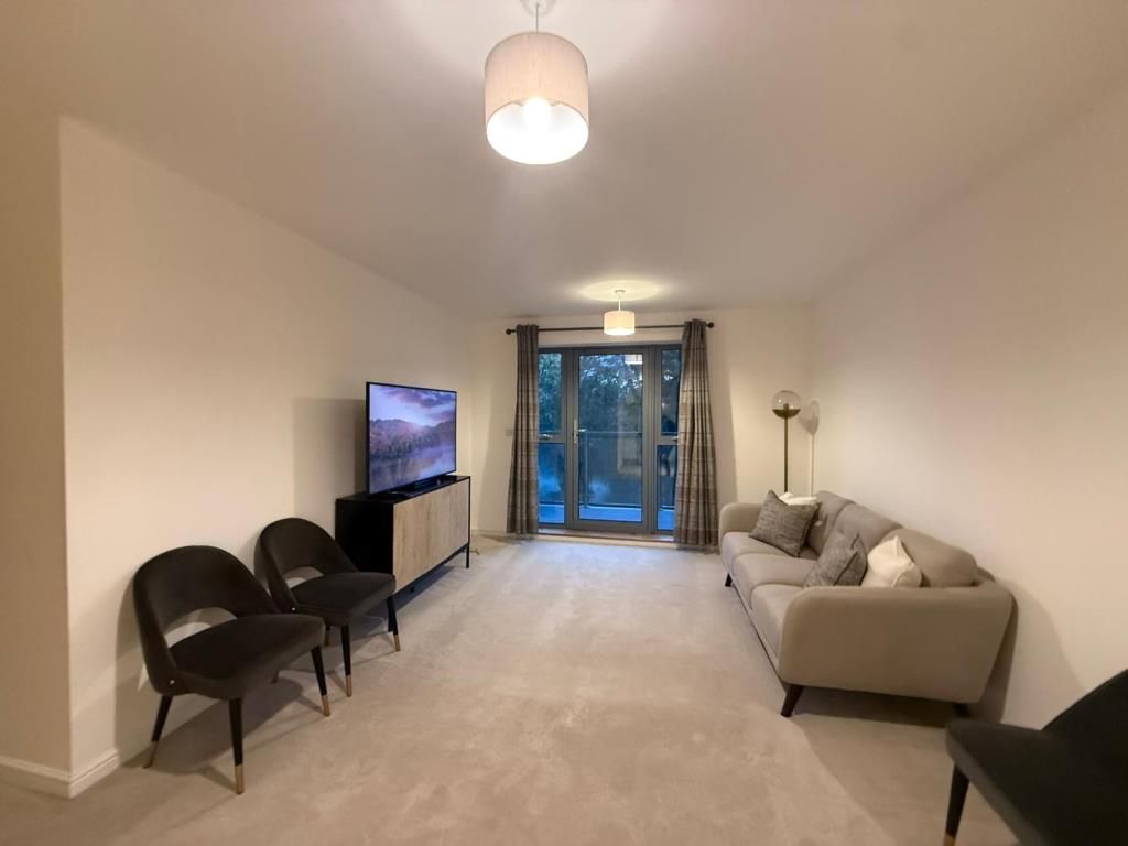 Property photo 3 of 18 Main