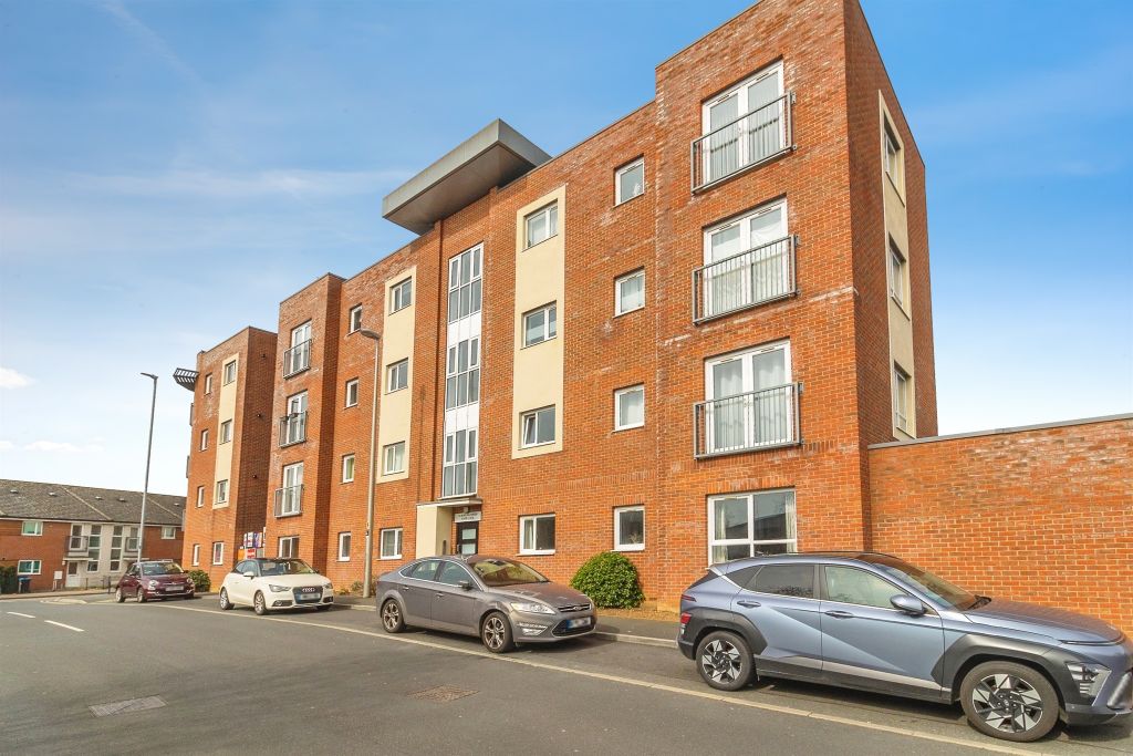 Property photo 1 of 10