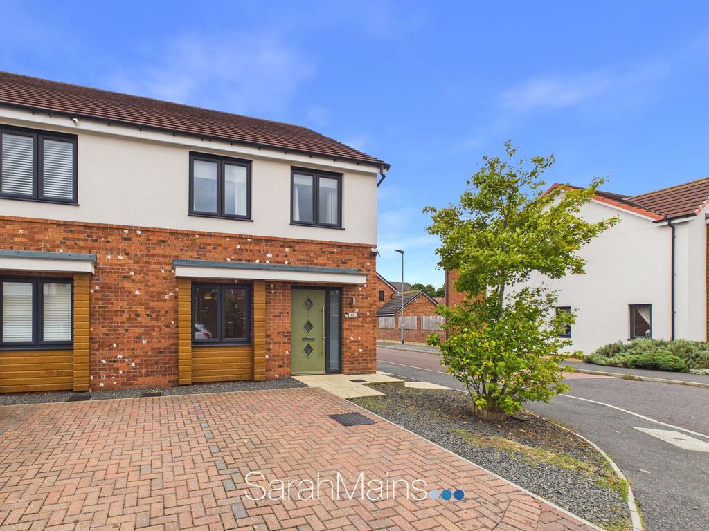 Property photo 1 of 15 External