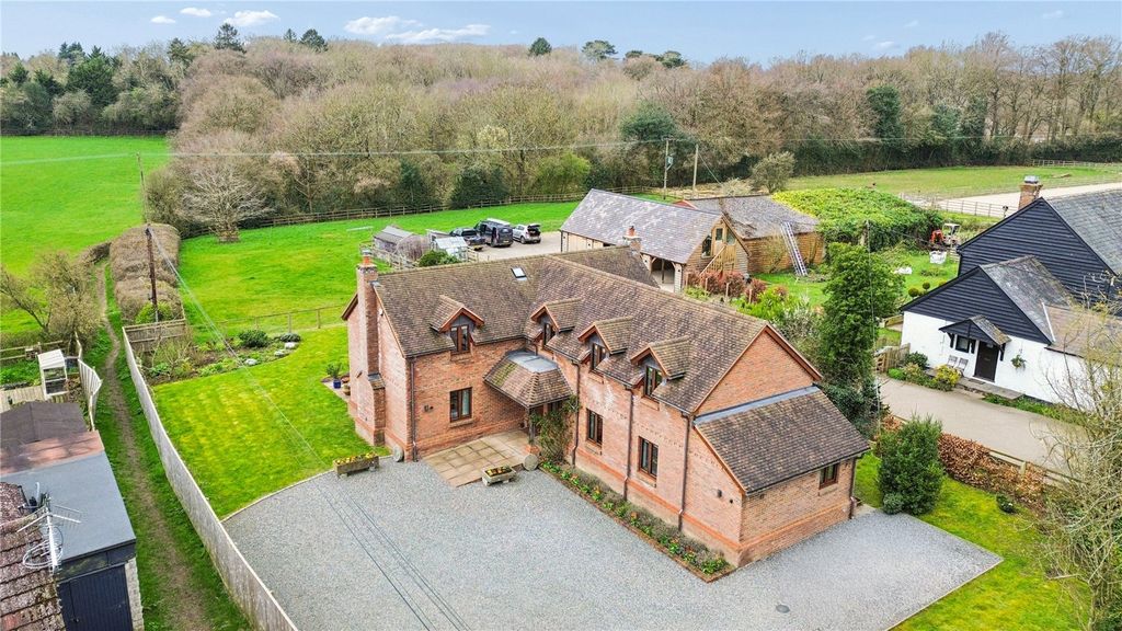 Property photo 1 of 25 Picture No. 35