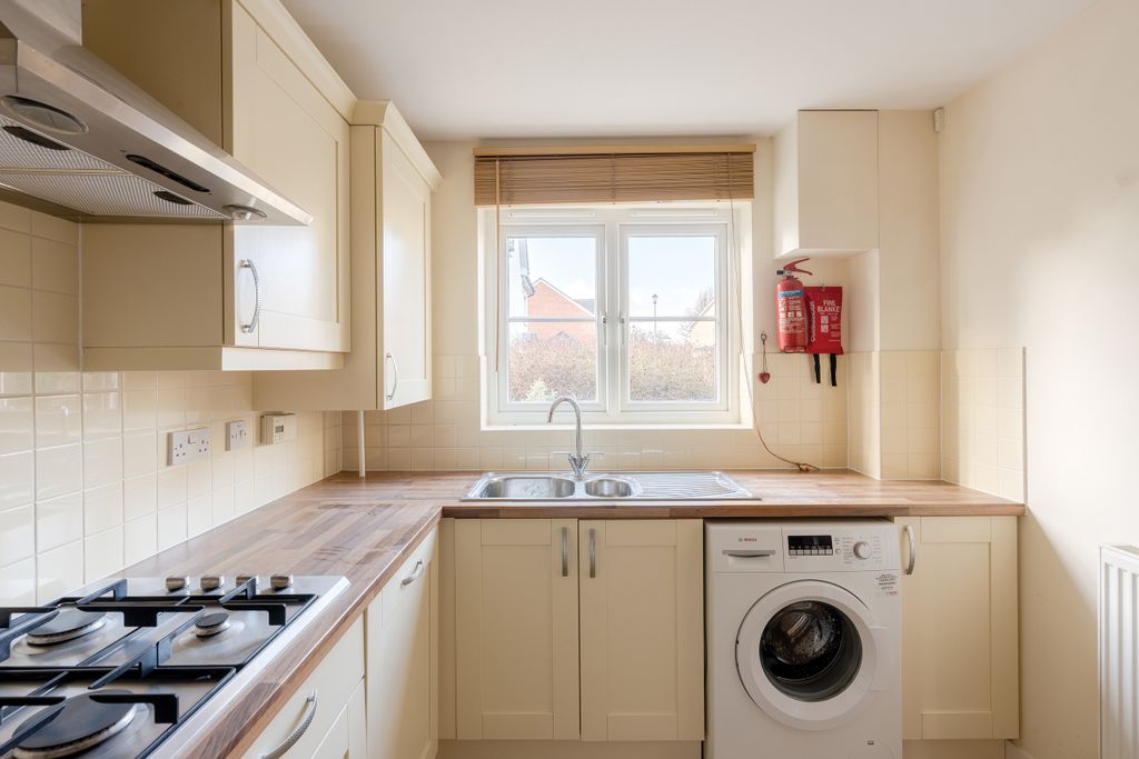 Property photo 3 of 21 Photo 8