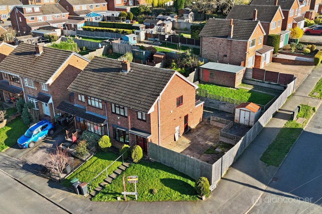 Property photo 2 of 20 4446663