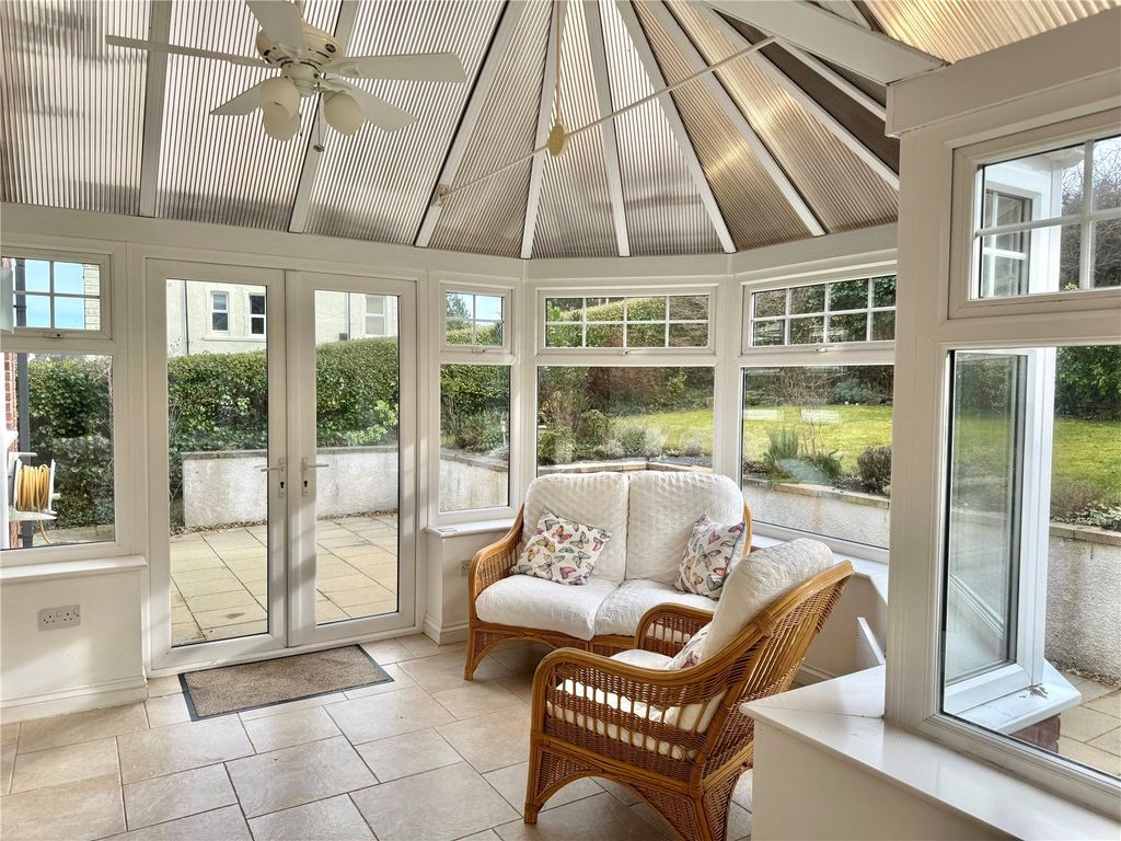 Property photo 2 of 19 Picture No. 39