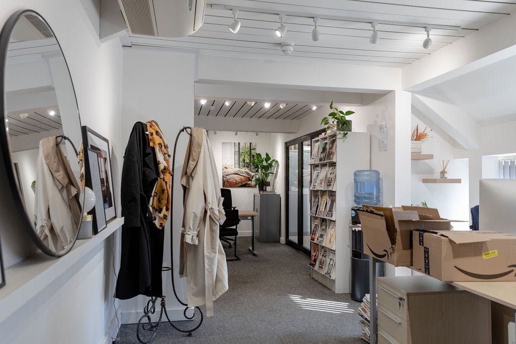 Property photo 1 of 7 27331Fc5164874E6E4Cb77020d1918A4Xlarge.Jpg