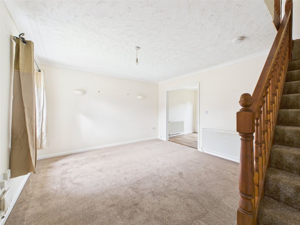 Property photo 3 of 12 Living Room