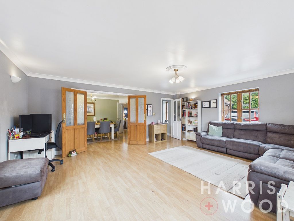 Property photo 2 of 34 4941612