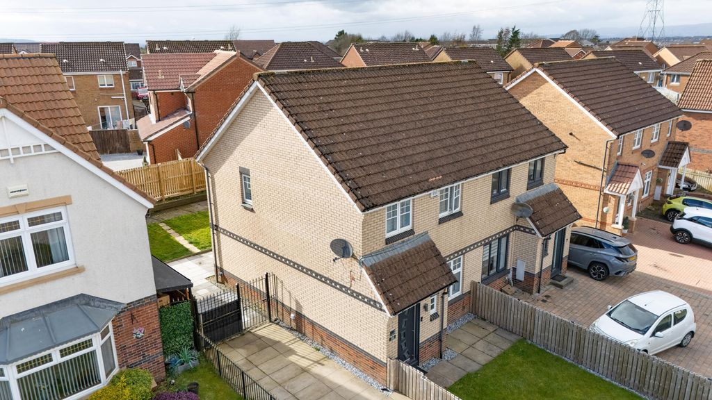 Property photo 1 of 31 Front (Exterior)