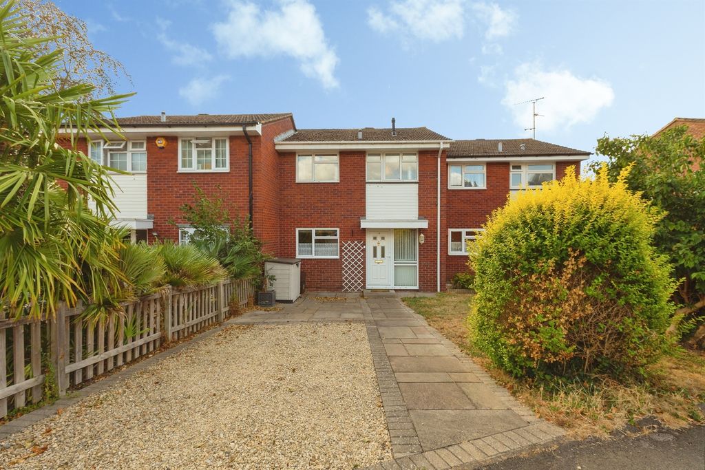 Property photo 1 of 17
