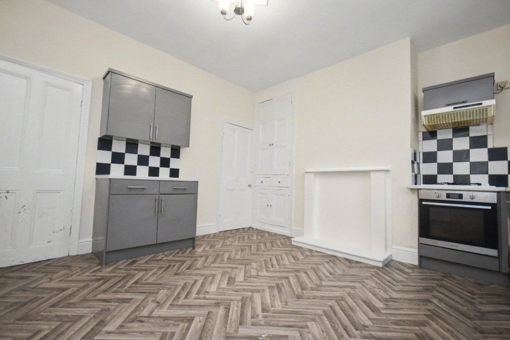 Property photo 2 of 10 Picture No. 04