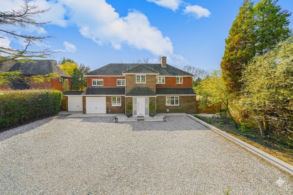 Property photo 1 of 26