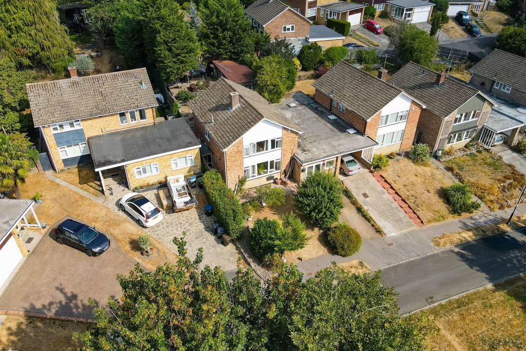 Property photo 1 of 30