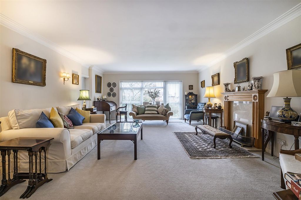 Property photo 1 of 15 2-Hayes-Court-001 - Copy.Jpg