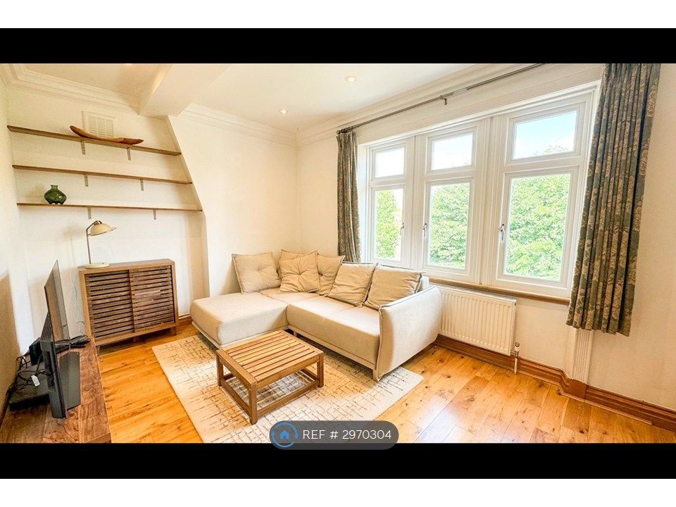 Property photo 1 of 15 Living Room