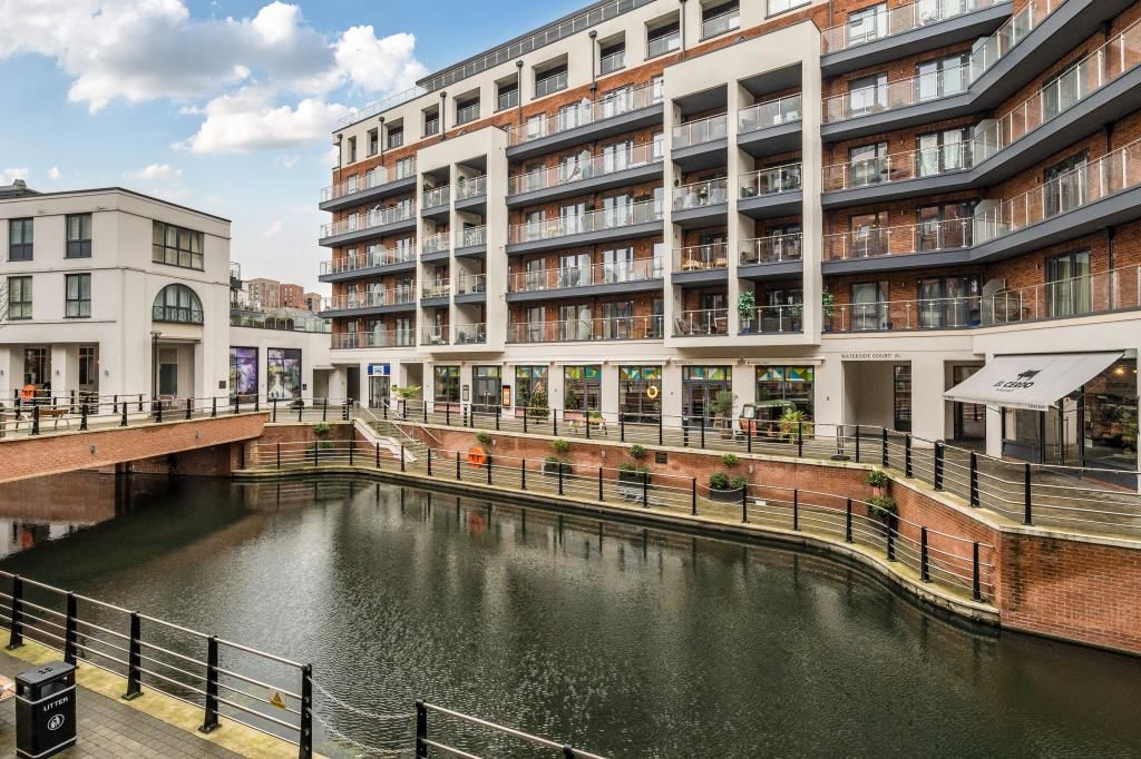 Property photo 1 of 22 External