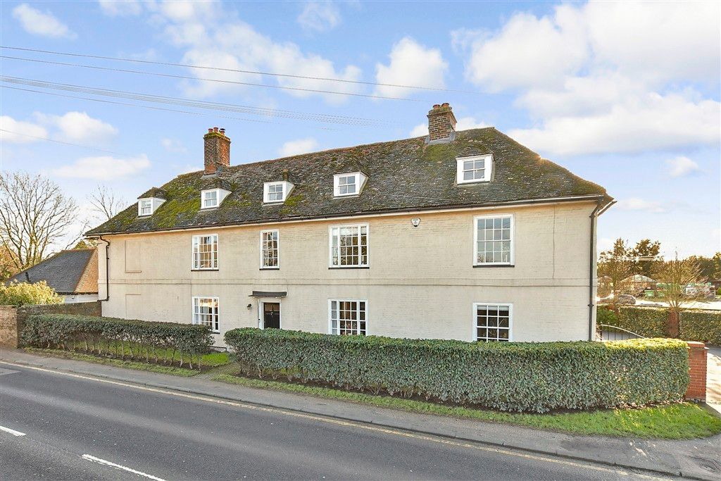 Property photo 1 of 30 External