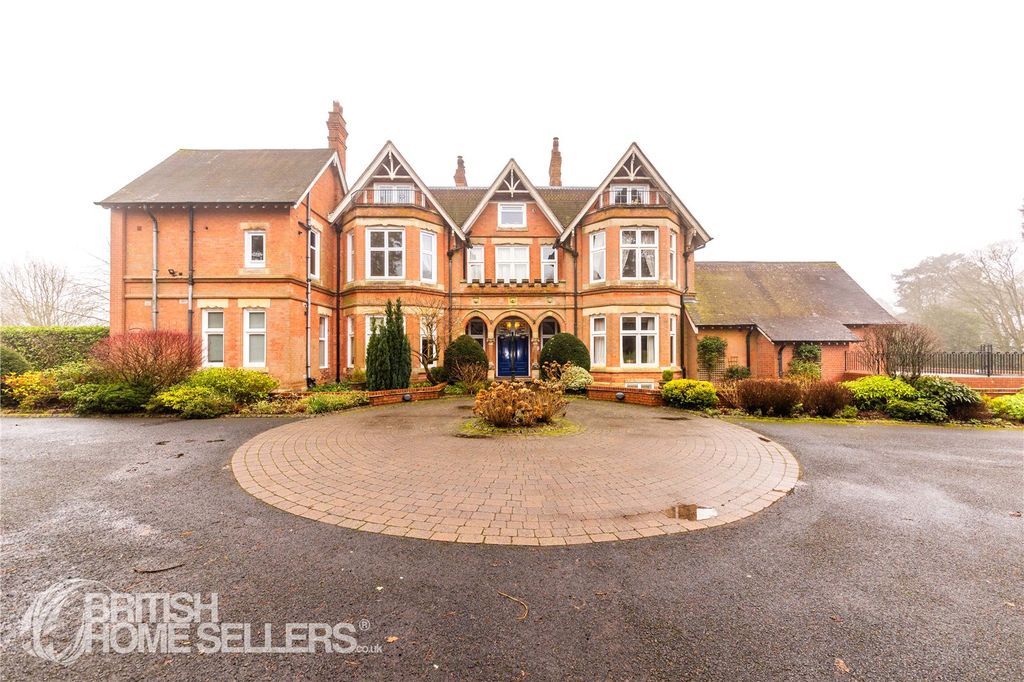 Property photo 2 of 36 Picture No. 23