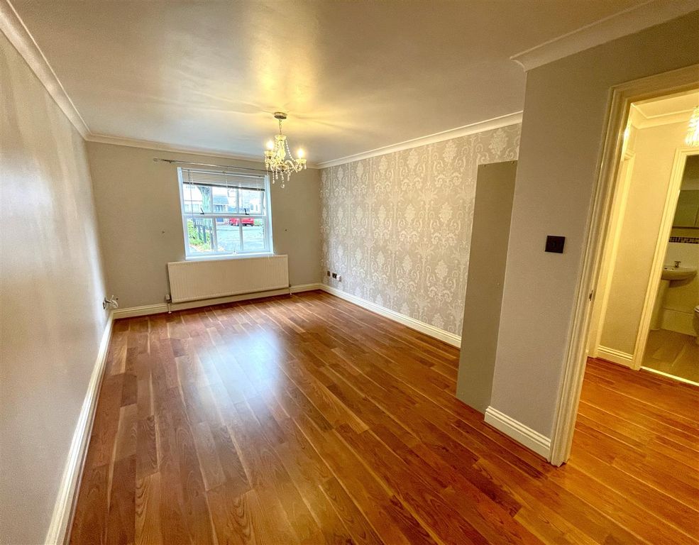 Property photo 2 of 11 Img_4142.1.Jpg