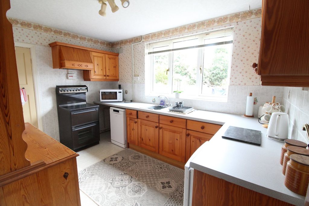 Property photo 3 of 12 Picture No. 09