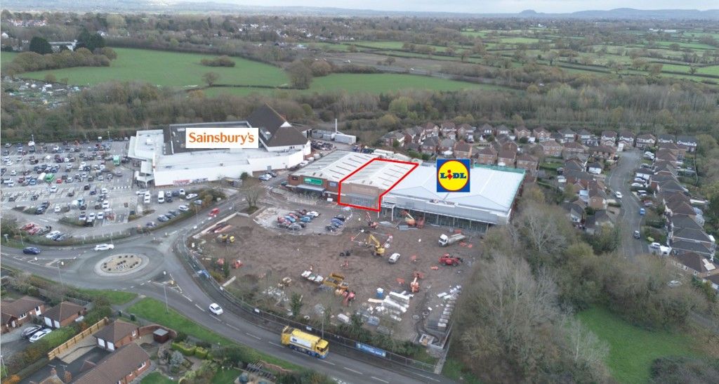 Property photo 3 of 8 Photo 9