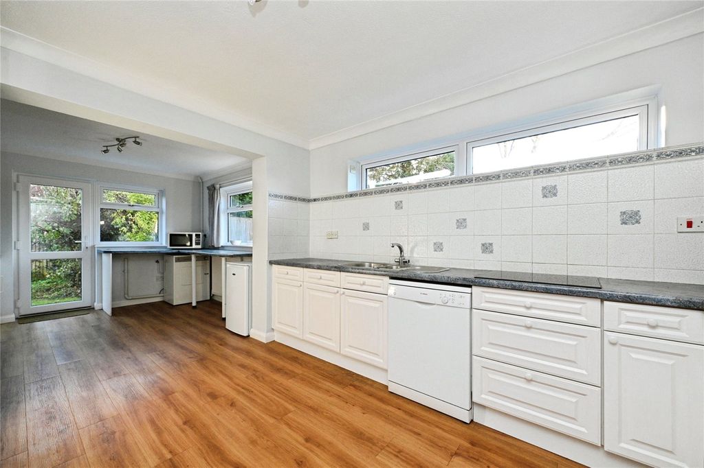 Property photo 3 of 16 Picture No. 04