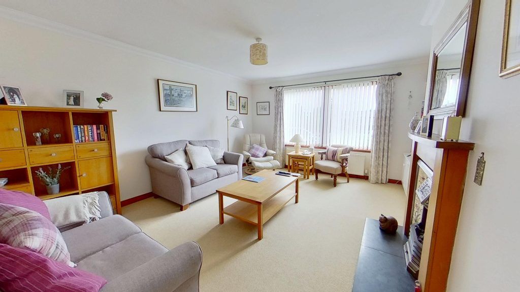 Property photo 2 of 29