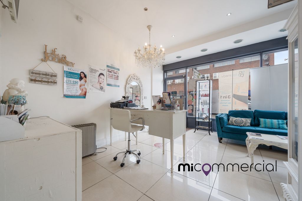 Property photo 3 of 12 5