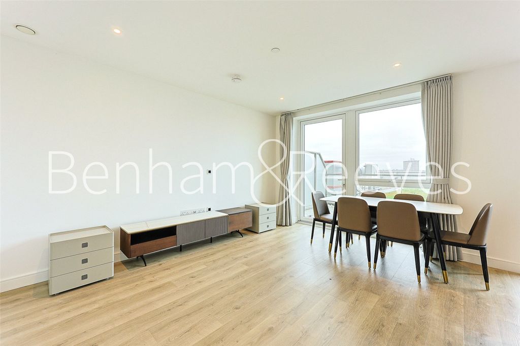 Property photo 1 of 12 Picture No. 05