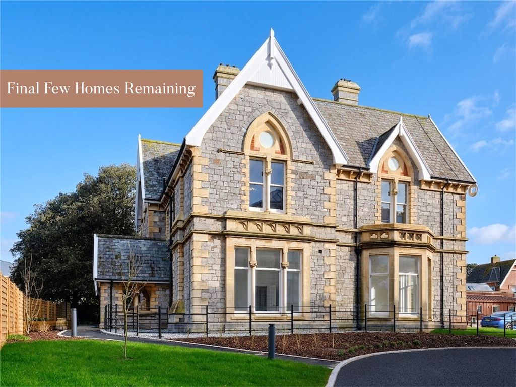 Property photo 1 of 10 External