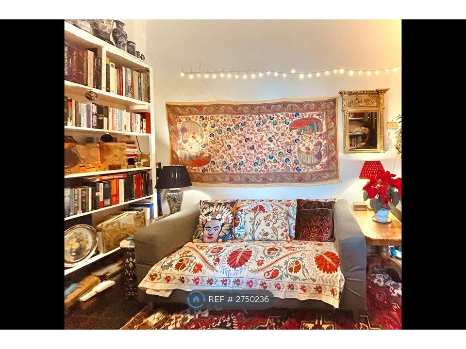 Property photo 2 of 21 Living Area