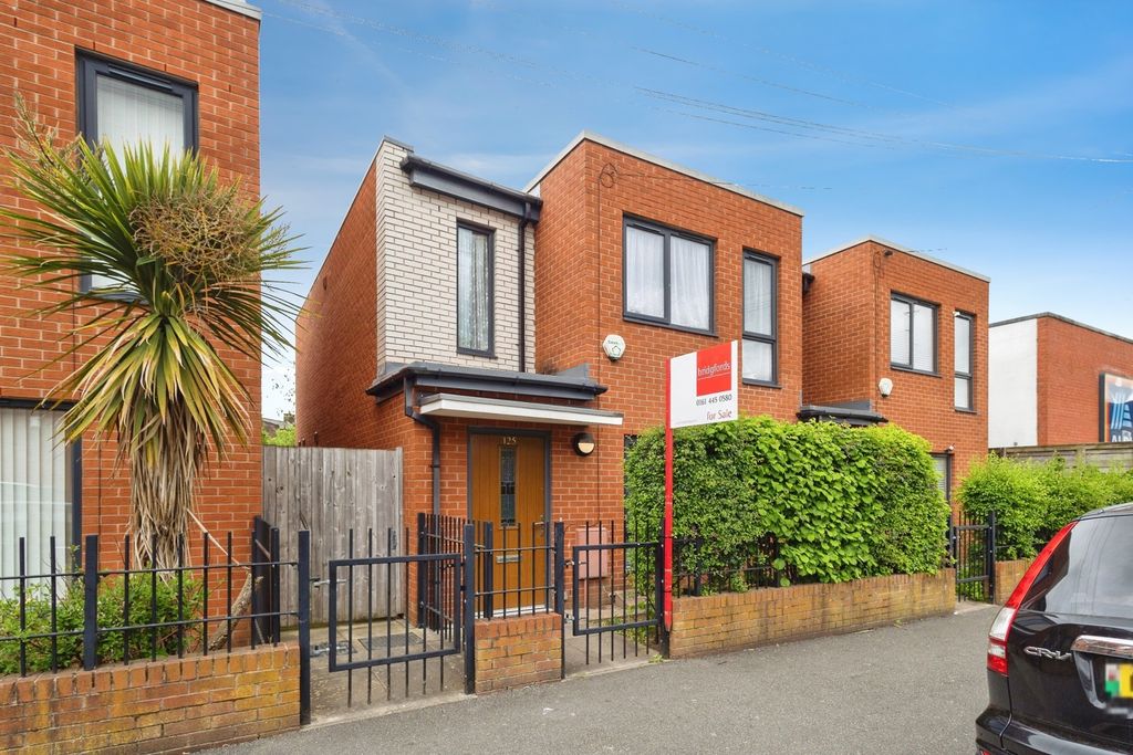 Property photo 1 of 19 Pbox-Img.Jpg